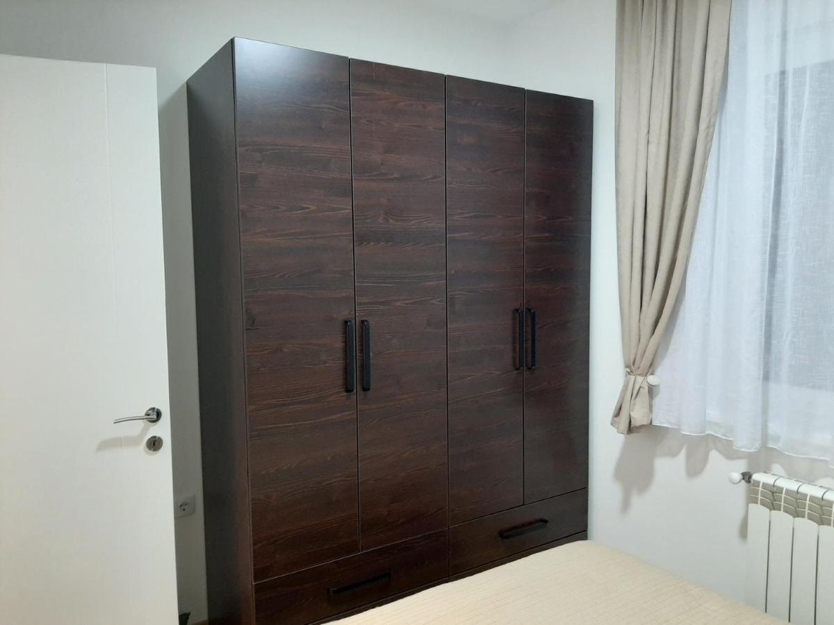 Apartman Viaggio Sremska Mitrovica Exterior photo